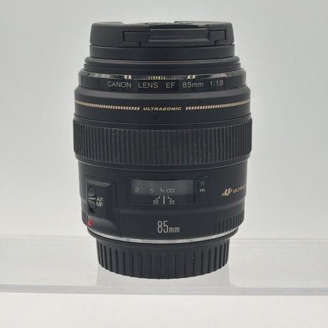 Used Canon EF 85mm f/1.8 USM Lens