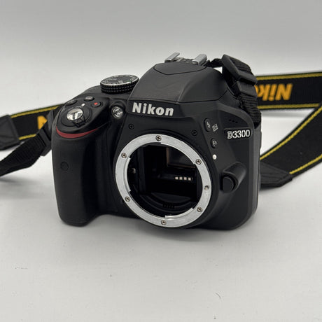 Used Nikon D3300 Camera