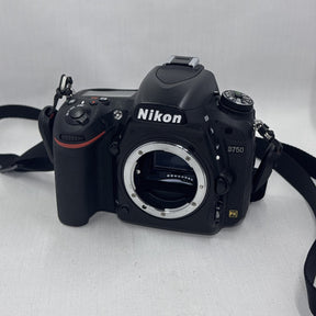 Used Nikon D750 Camera