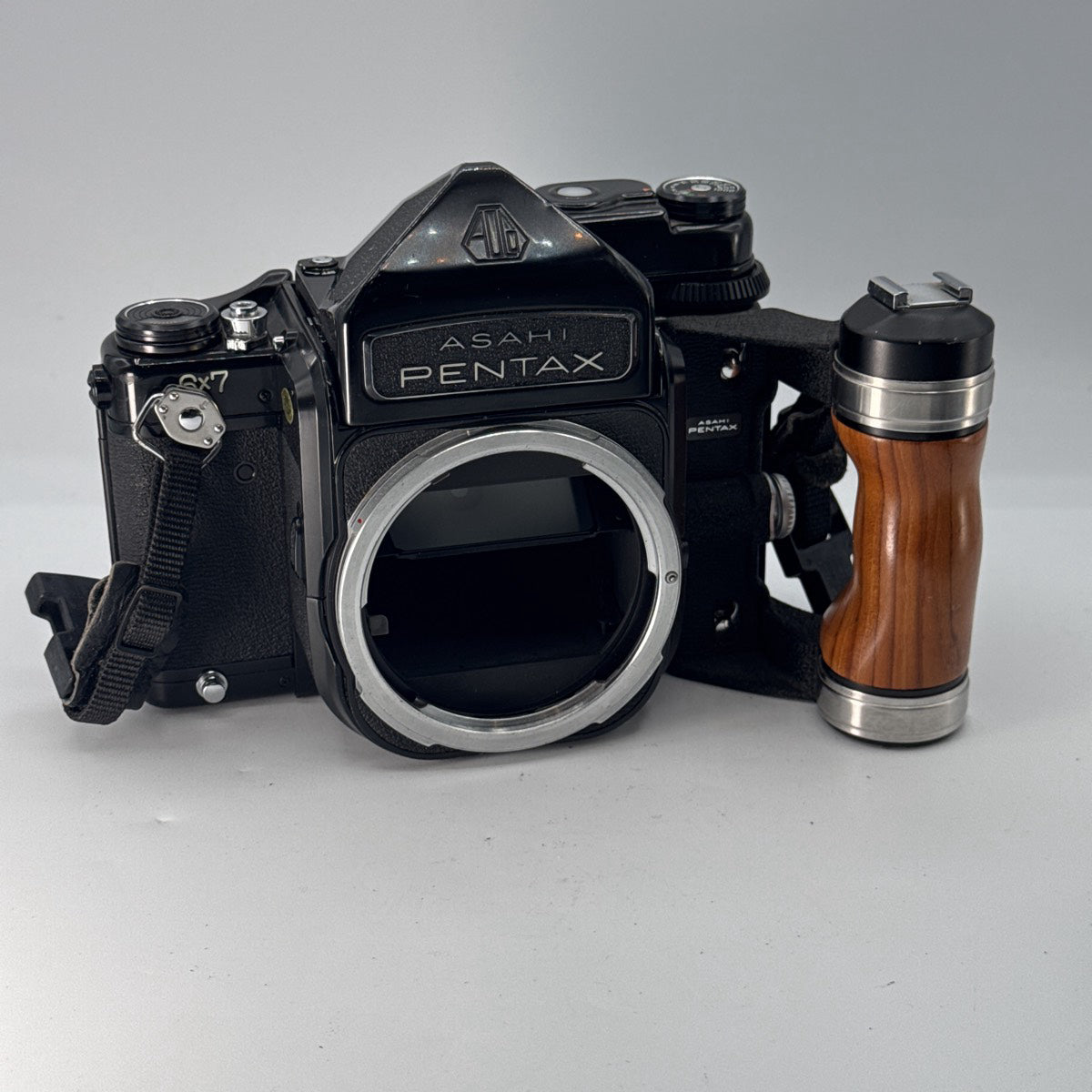 Used Asahi Pentax 6x7 Camera