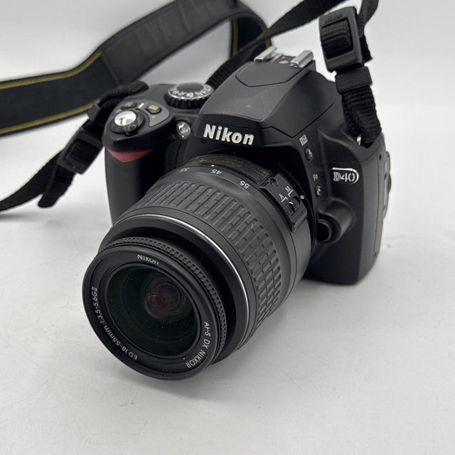Used Nikon D40 Camera