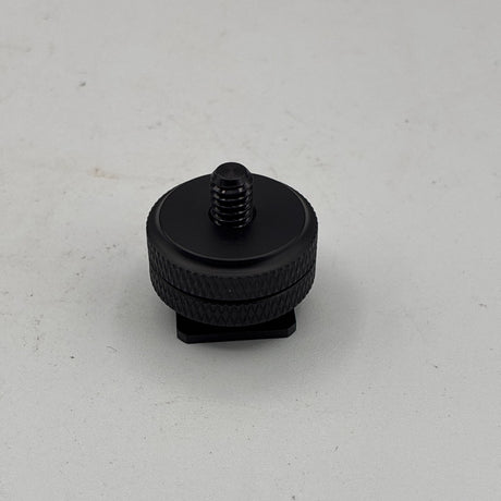 Used Neewer 1/4 Flash Hot Shoe Adapter