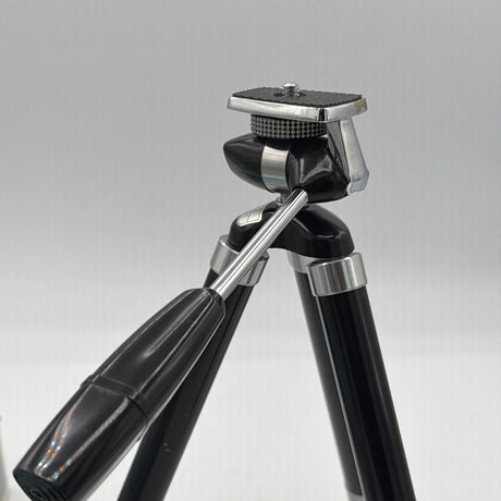 Used Vivitar Tripod Model 99