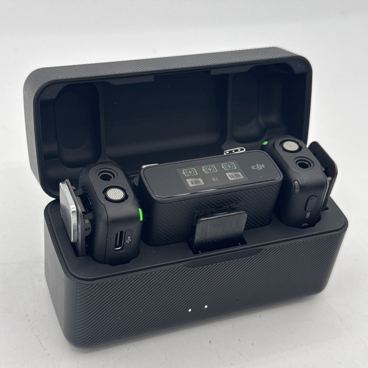 Used DJI Mic (2-Person Wireless Microphone System)