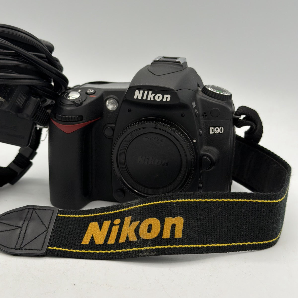 Used Nikon D90 Camera