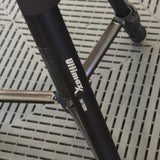 Used Ultimaxx UM-TR60BK Tripod