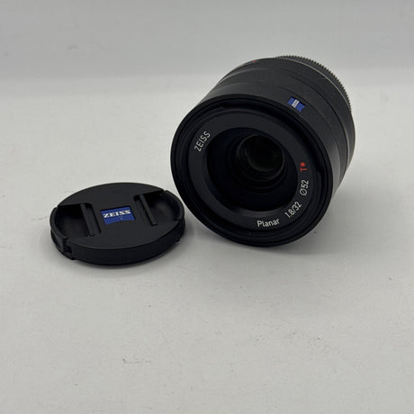 Used Zeiss Touit 32mm f/1.8 XF-Mount Lens