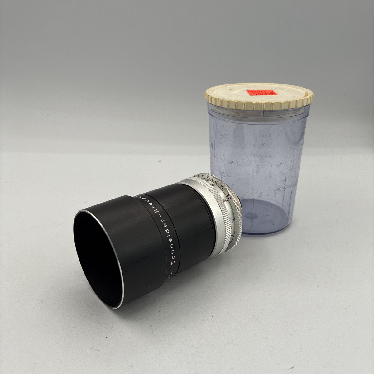 Used Schneider-Kreuznach 135mm f/4 Tele-Arton Lens