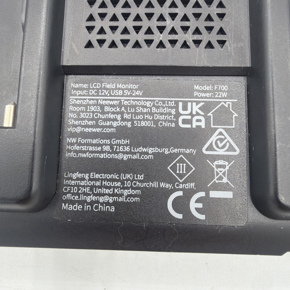 Used Neewer F700 LCD Field Monitor