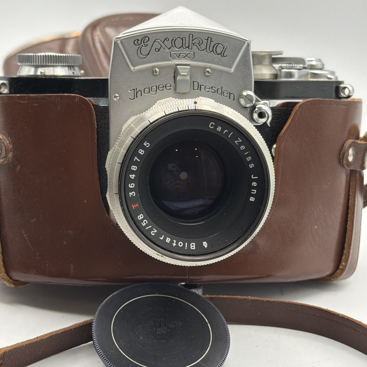 Used Ihagee Exakta VX w/Zeiss 50mm f/2.8 Lens Camera