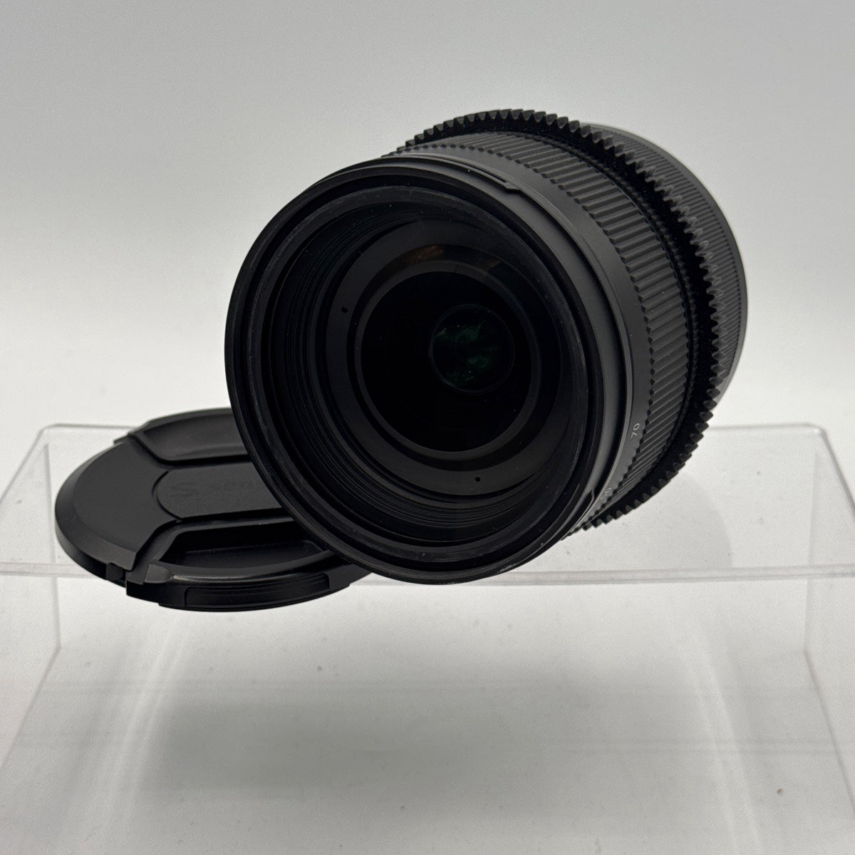 Used Sigma 24-70mm f/2.8 DG Art for Canon ef Lens