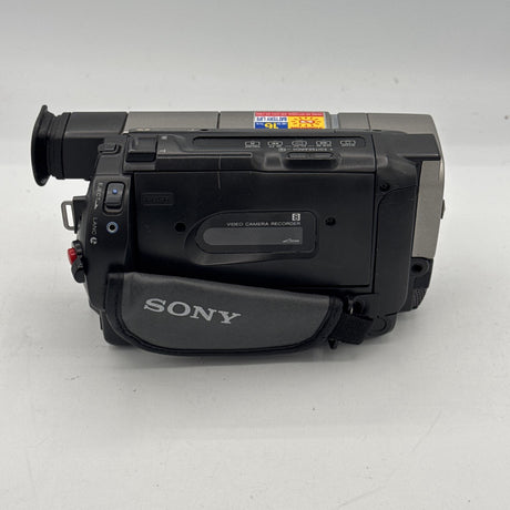 Used Sony Handycam CCD-TR517 Camcorder