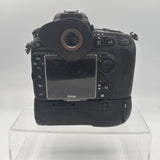 Used Nikon D800 with grip Camera