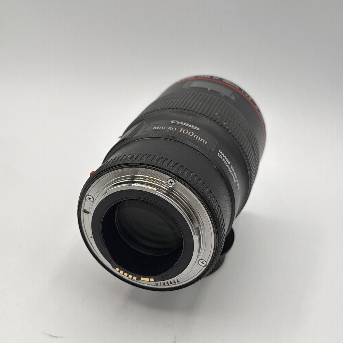 Used Canon EF 100mm f/2.8L Macro IS USM Lens