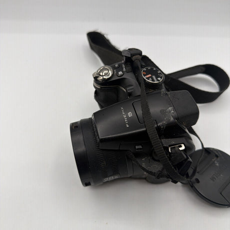 Used Fujifilm FinePix S (28x, 14MP bridge camera)