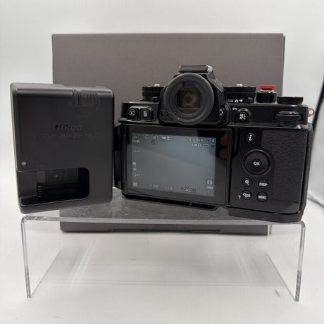 Used Nikon Zf with 40mm Camera