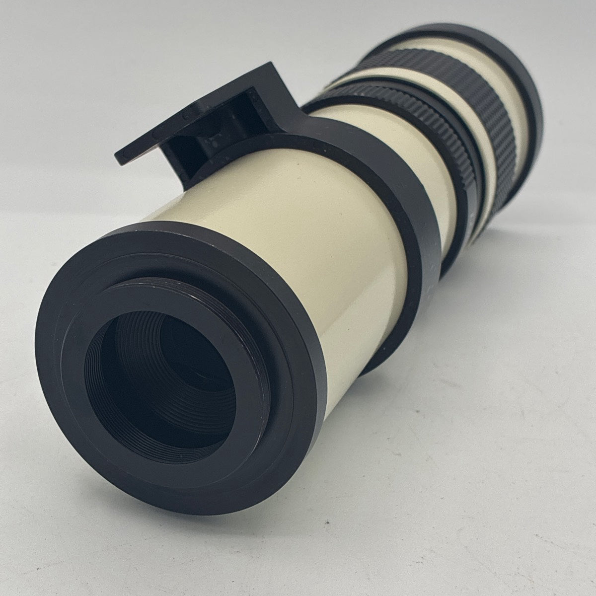 Used Generic 420-800mm f/8.3-16 Super Telephoto Zoom Lens (T-mount)