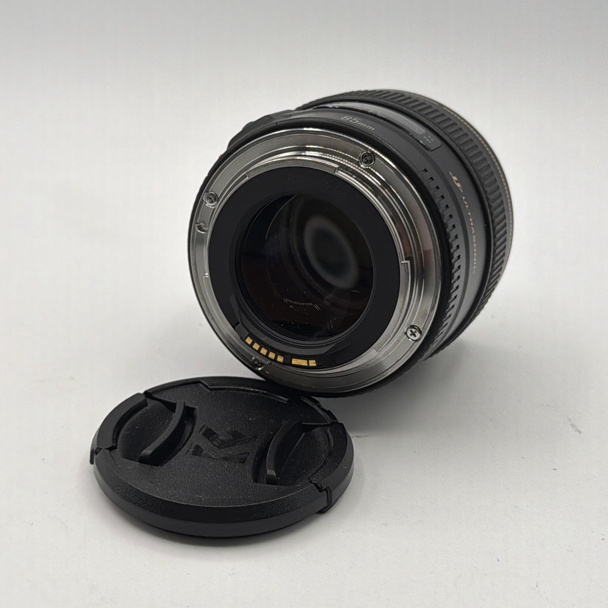 Used Canon EF 85mm f/1.8 USM mmm Lens