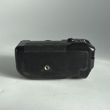 Used Neewer Battery Grip for Sony A9/A7RIII