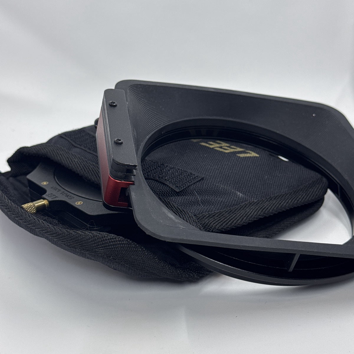 Used LEE Filters SW150 Filter Holder System