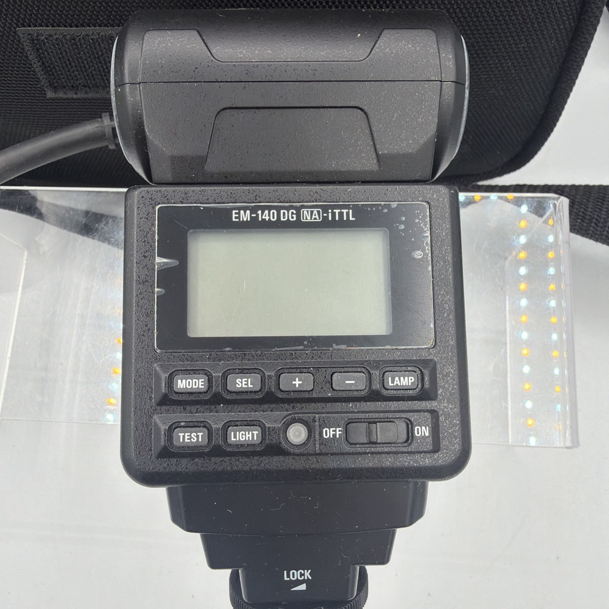Used Sigma EM-140 DG Flash