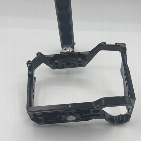 Used SmallRig Camera Cage for Sony A7 IV with top handle