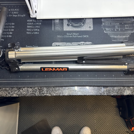 Used Lenmar Standard Tripod