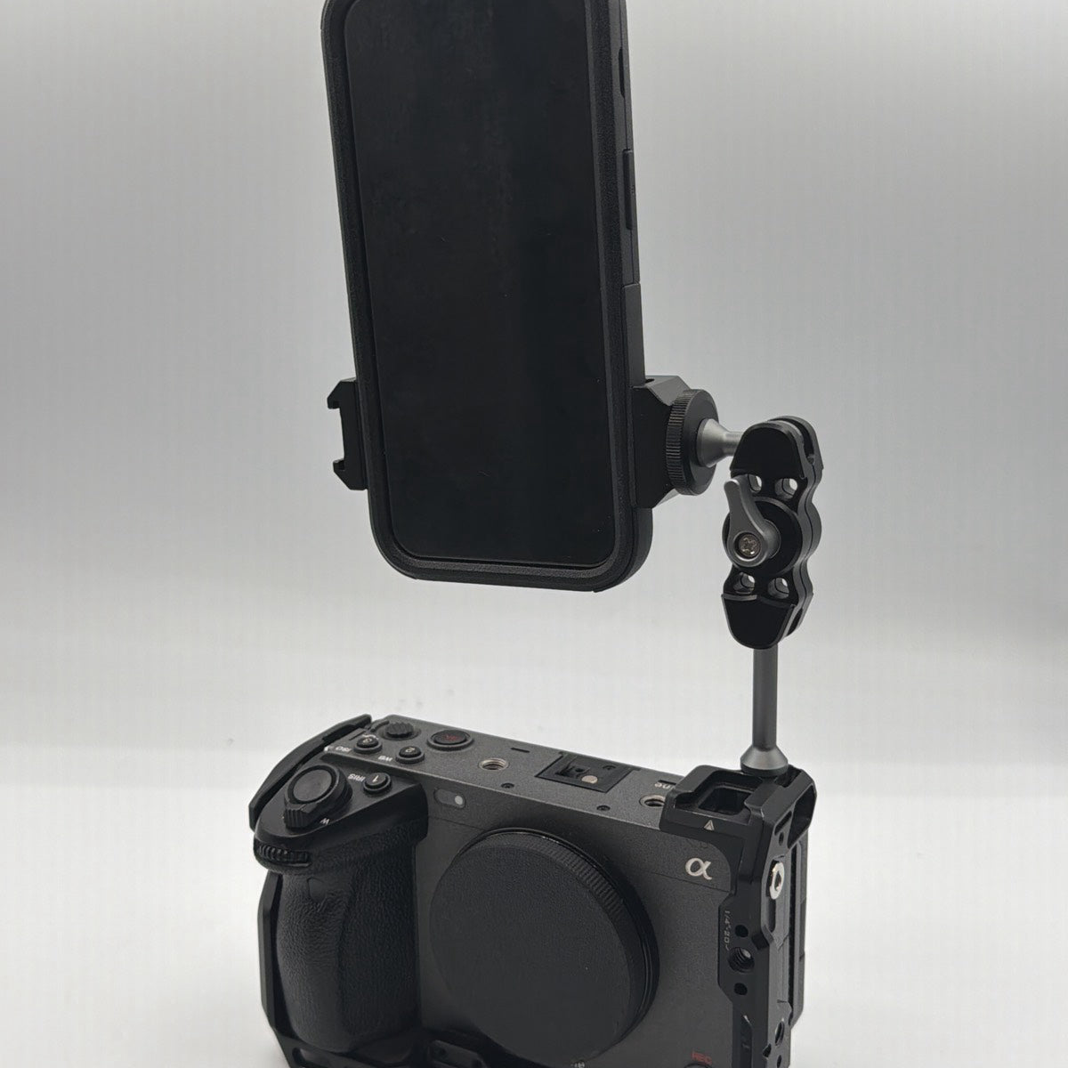Used Generic Smartphone 1/4” Mount with Ball Head Adapter
