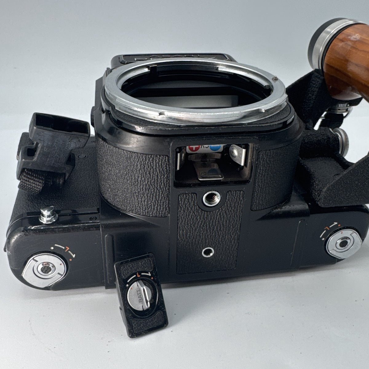 Used Asahi Pentax 6x7 Camera