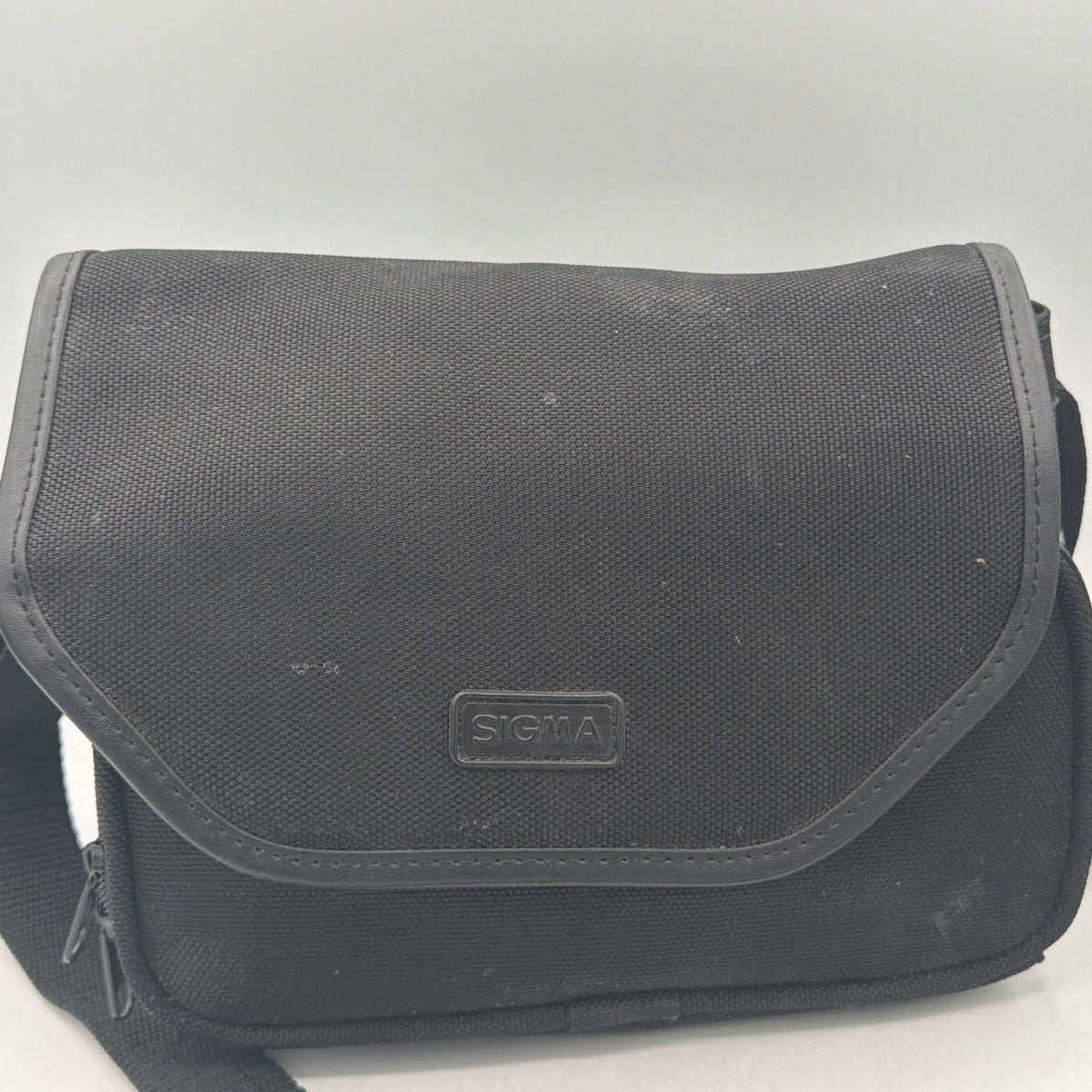 Used Sigma EM-140 DG Flash