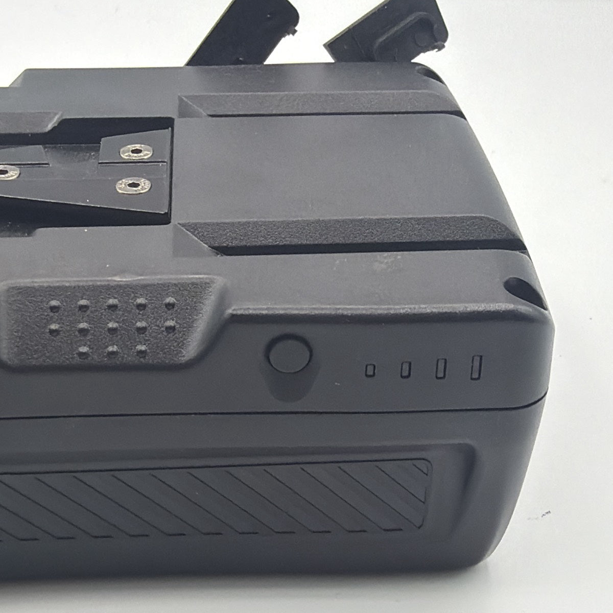 Used Reytric BP-190 V-Mount Battery