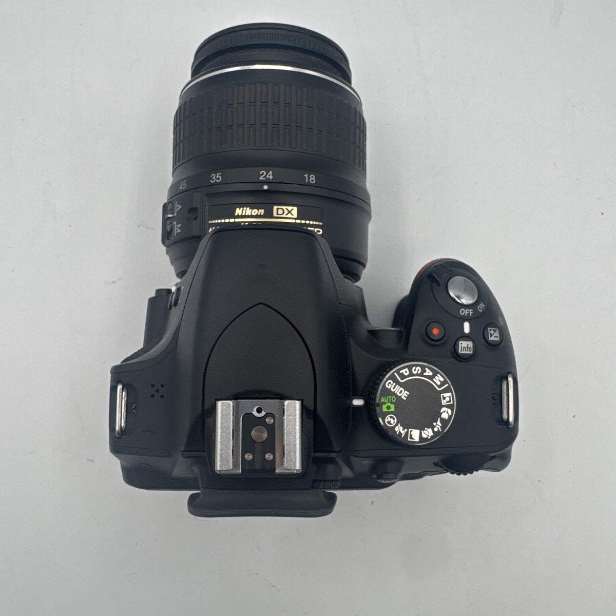 Used Nikon D3200 with 18-55mm f3.5-5.6G ED II Bundle Camera
