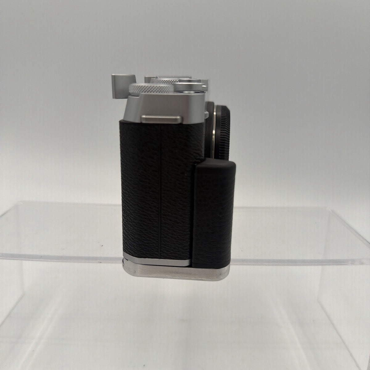 Used Fujifilm X-E4 Camera