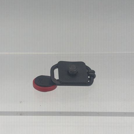 Used Peak design and Clever Camera straps kit