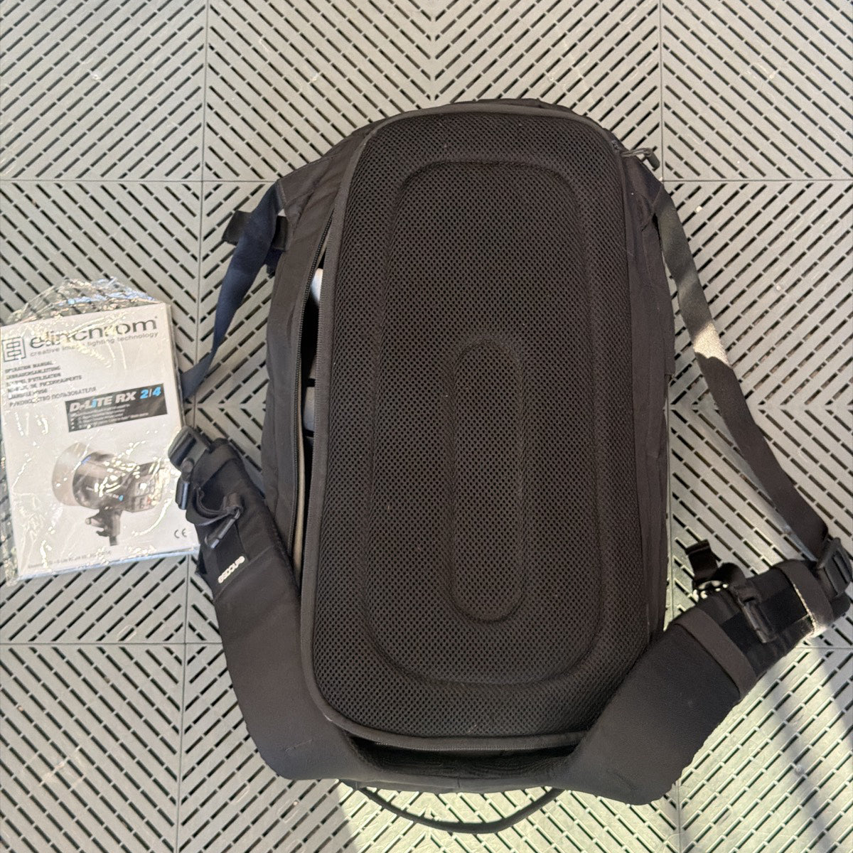 Used Elinchrom D-Lite RX 4
