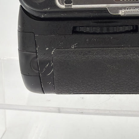 Used Nikon D800 with grip Camera