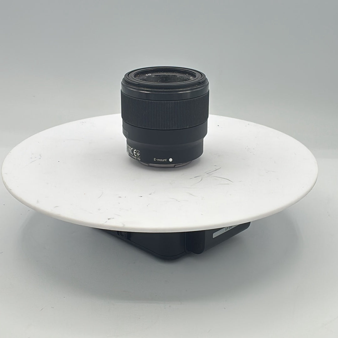 Used Sony FE 50mm f/1.8 Lens