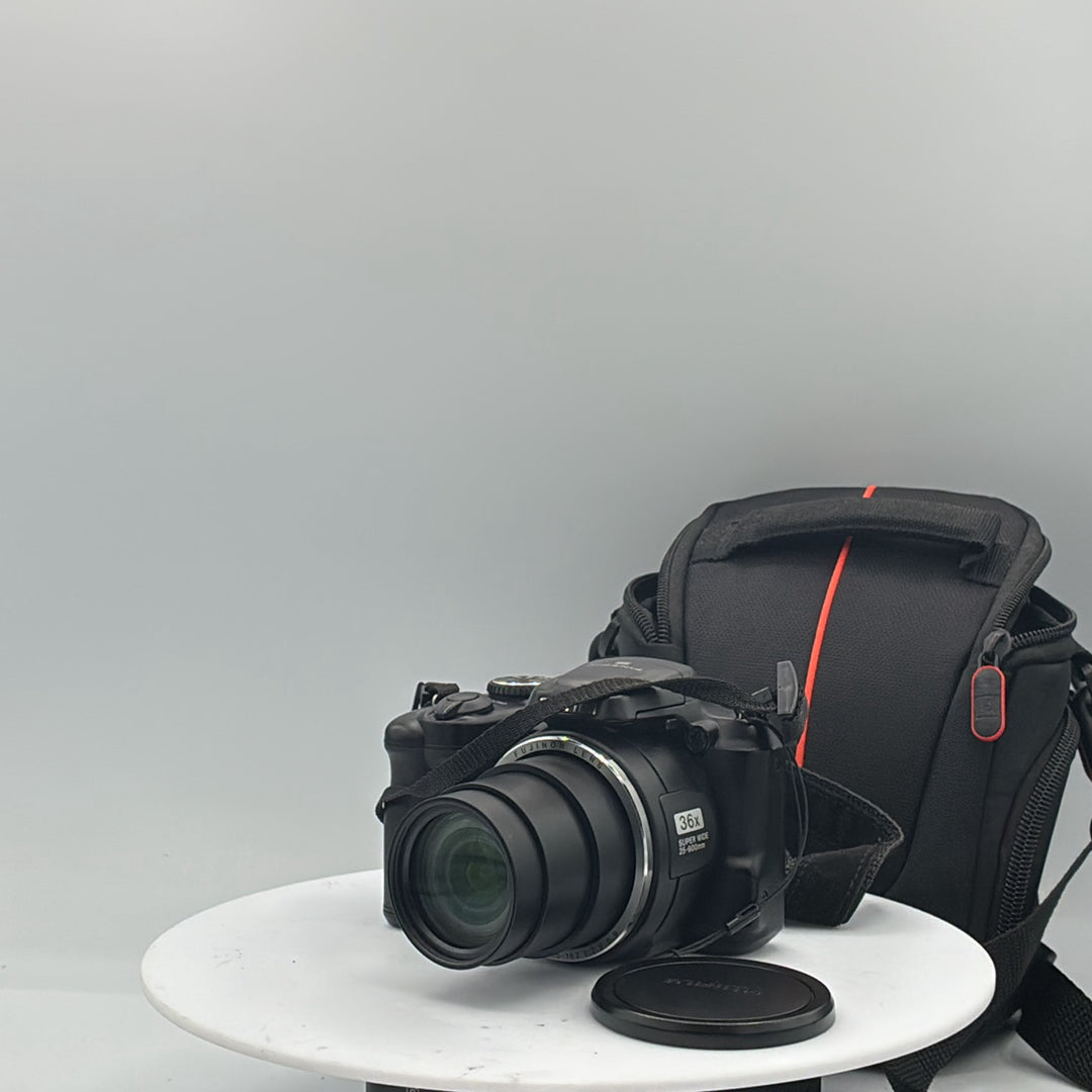 Used Fujifilm FinePix S8600 Camera