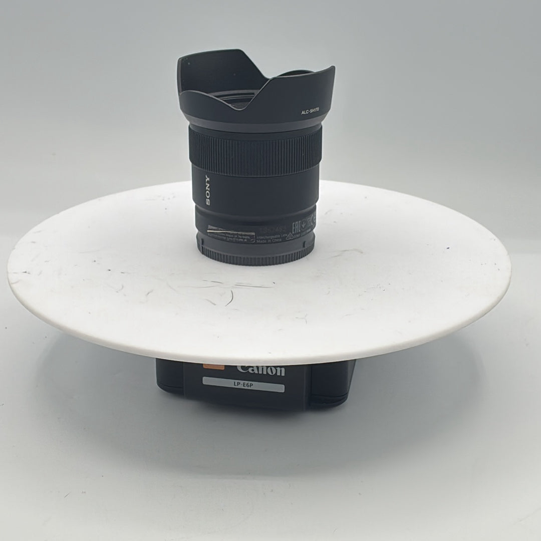 Used Sony E 11mm f/1.8 Lens