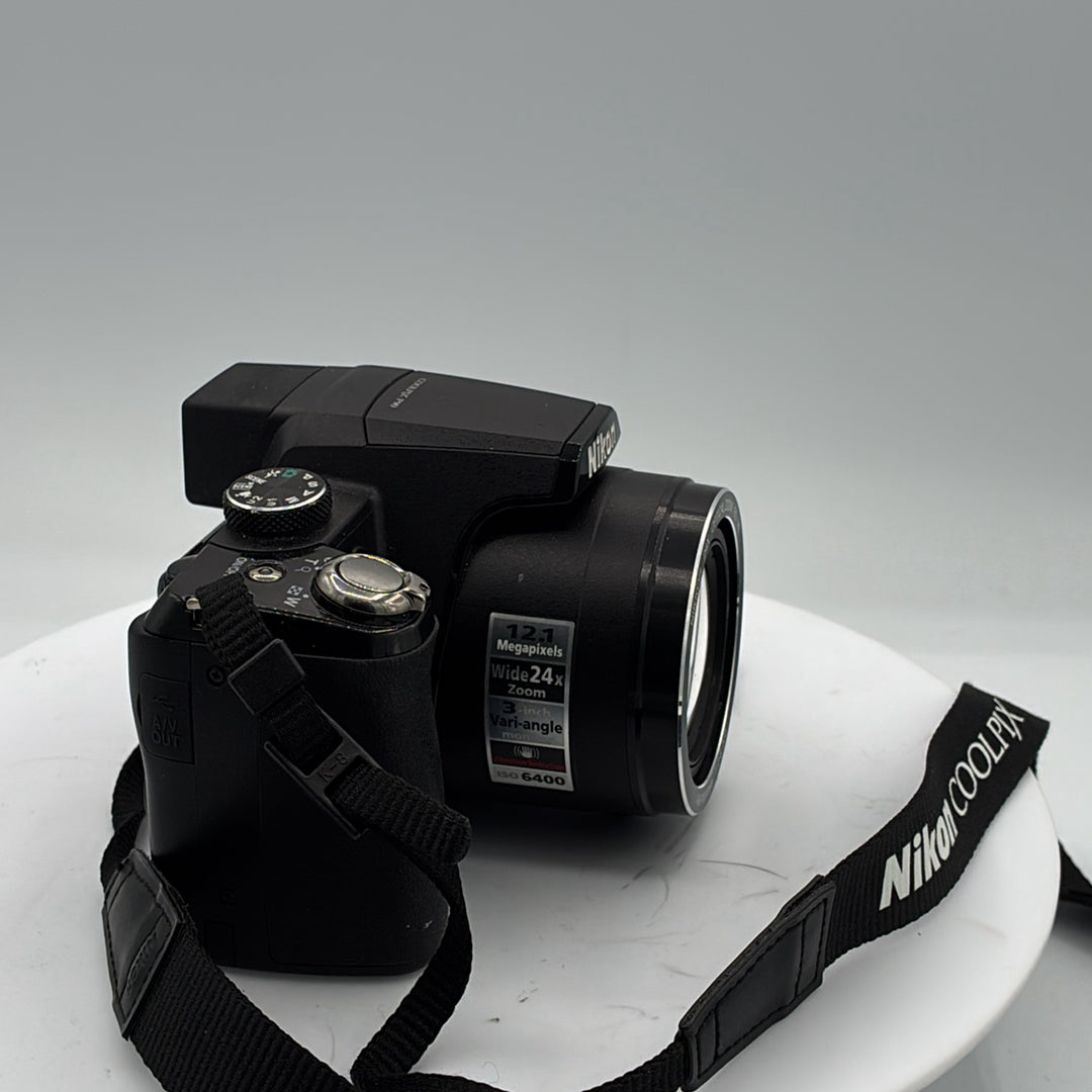 Used Nikon Coolpix P90 Camera