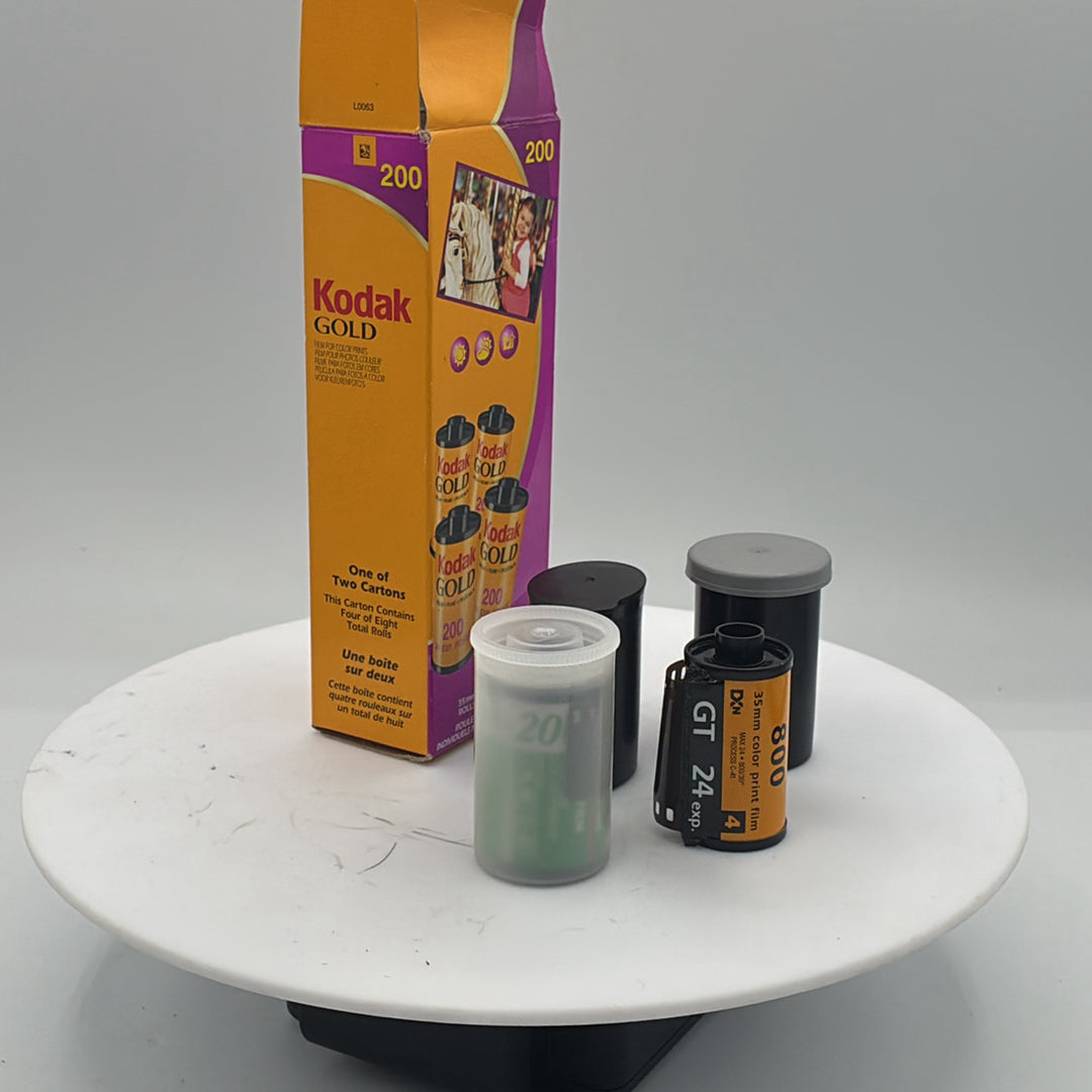 Used Gold 200 35mm Color Print Film (4-roll pack) + Kodak Max 800 roll