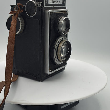 Used Zeiss Ikon Ikoflex Camera
